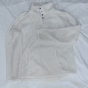 Eddie Bauer soft cozy pullover with buttons!